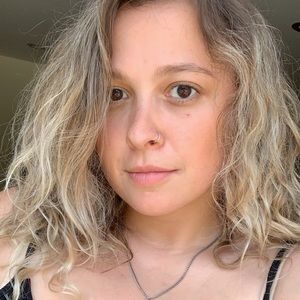 Meet your Posher, Joanna